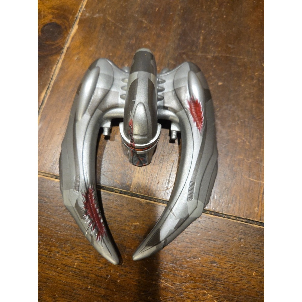 Titans - Aliens‎ vs Predators  Battlestar Galactica Loose Vinyl